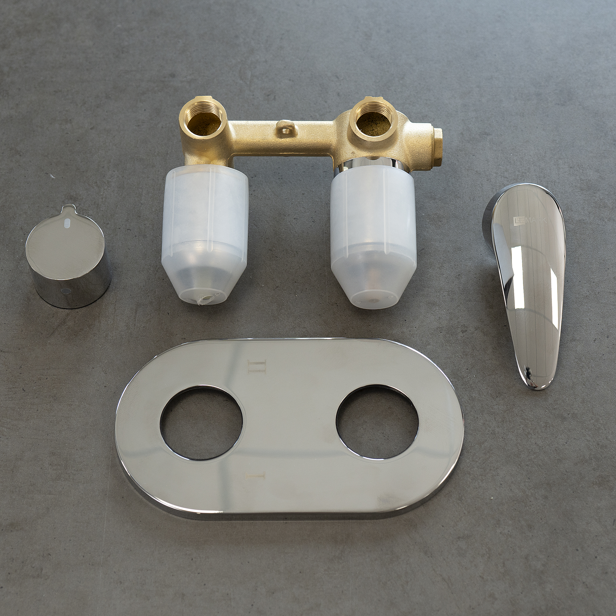 Смеситель Lemark Linara LM0427C для ванны и душа, встраиваемый Смеситель Lemark Linara LM0427C для ванны и душа, встраиваемый