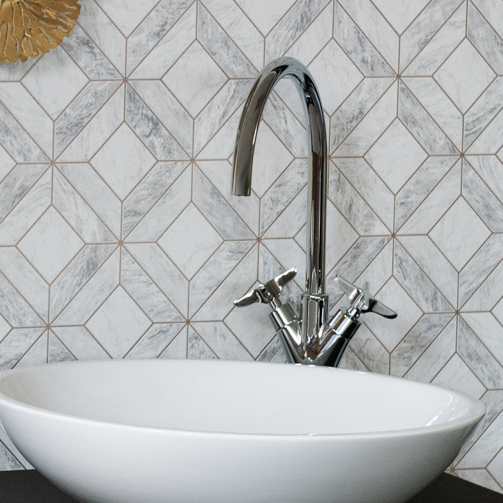 Смеситель для раковины чаши ADAGIO 911001